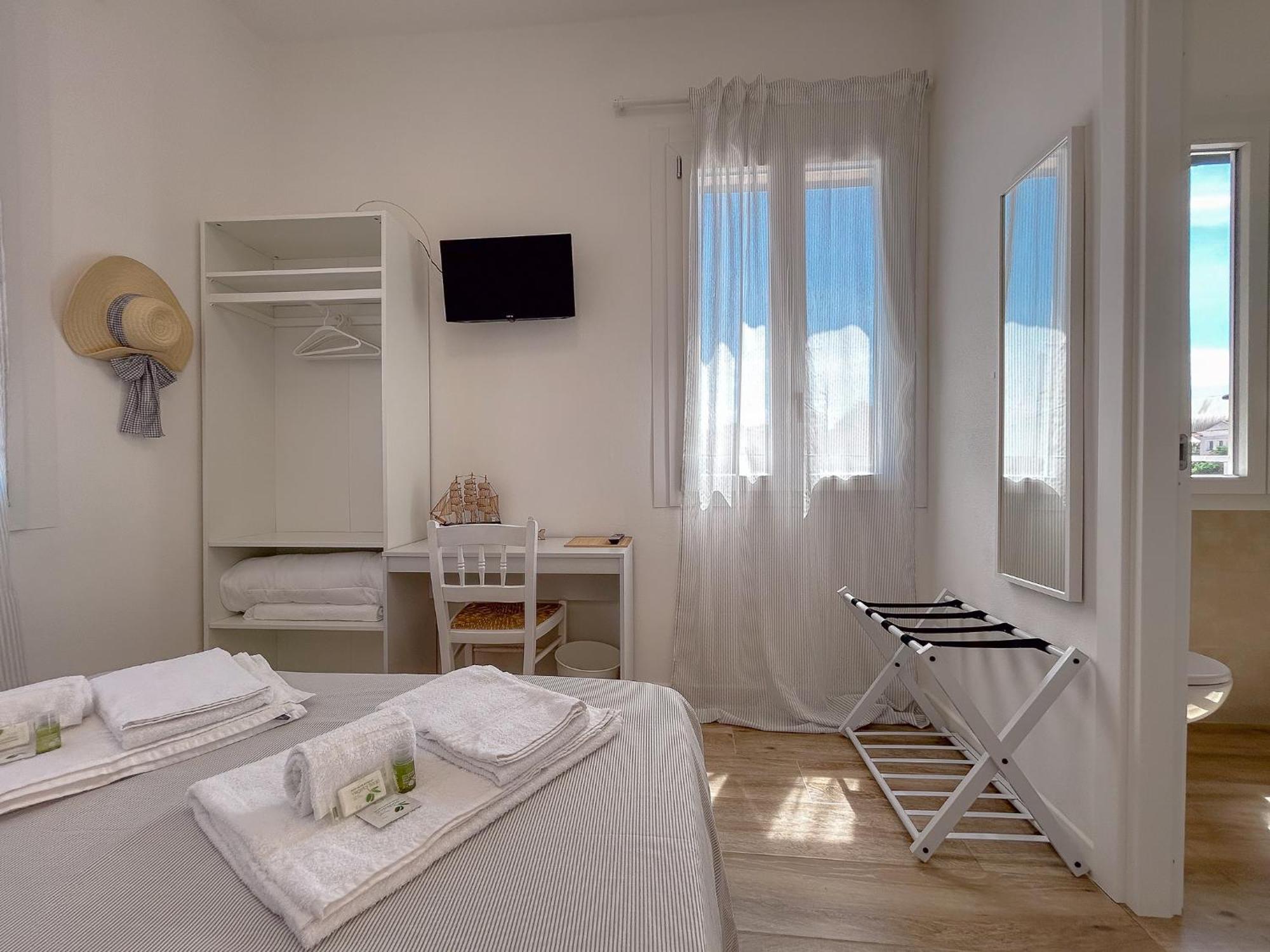 La Marina - Rooms In Stintino Luaran gambar